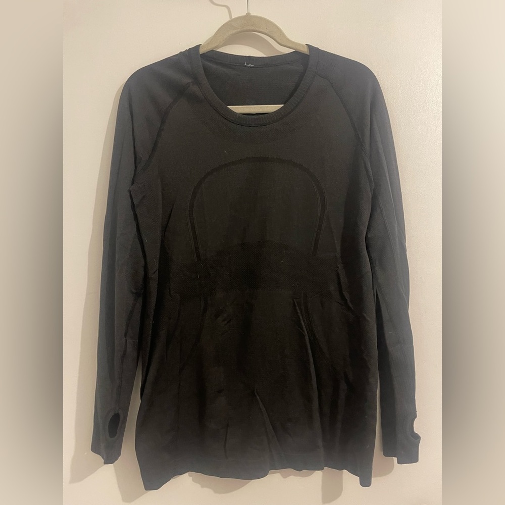LULU LEMON !! Long sleeve top !